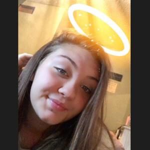 Meet your Posher, Zoe